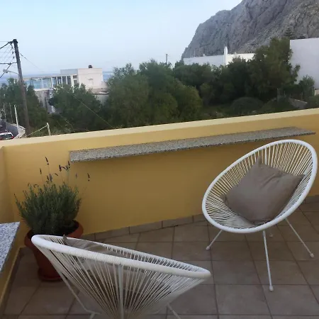 Dionysos Maisonette