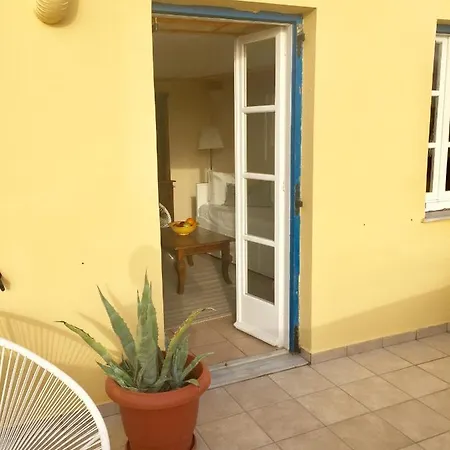 公寓 Dionysos Maisonette Kamári